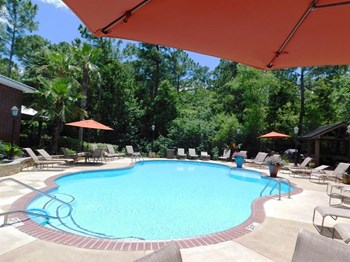 Pool Area at Lagniappe Of Biloxi Apartment Homes, 39532